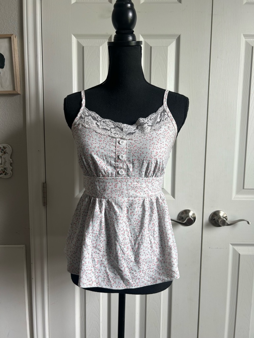 Y2K Floral Lace Trim Sleeveless Peplum Top Ditsy Print